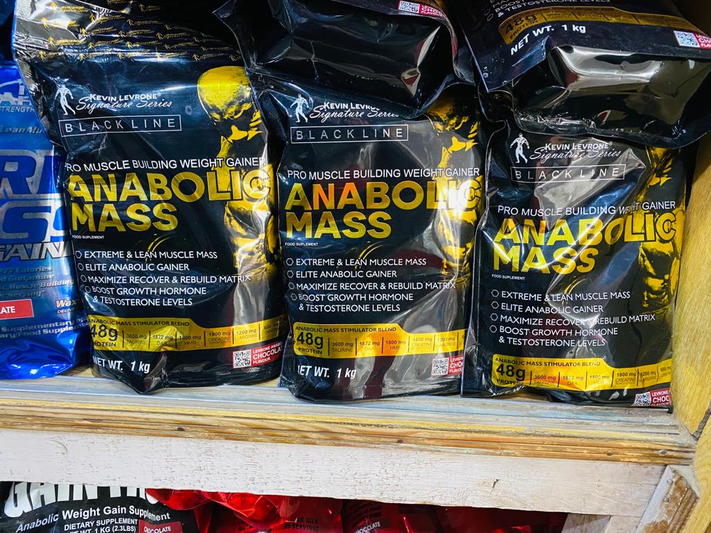 Serious mass 2 lbs chocolate Flavor made in pakistan