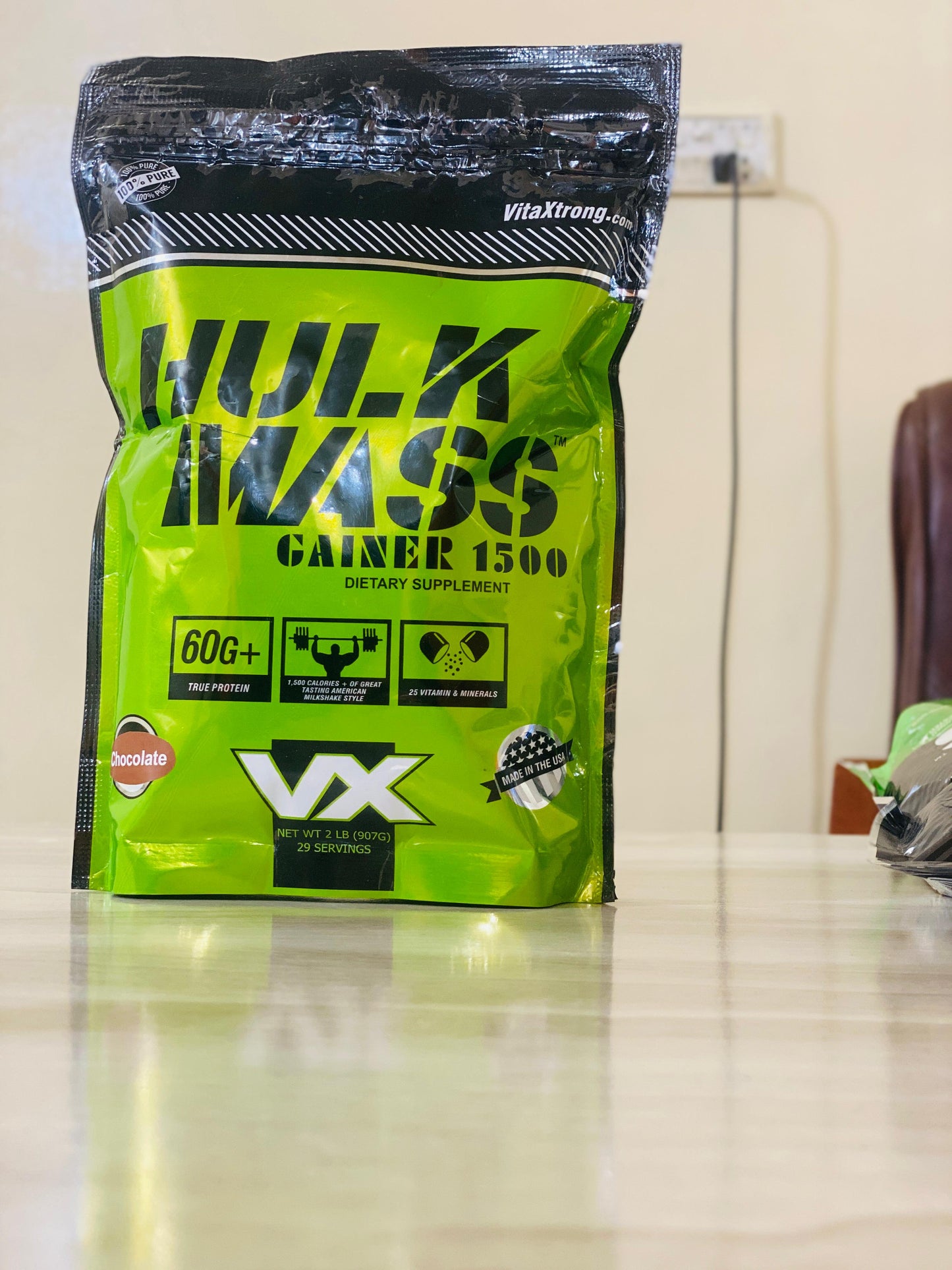 Hulk Mass 2 lbs Weight Gainer 29 servings Chocolate flavor