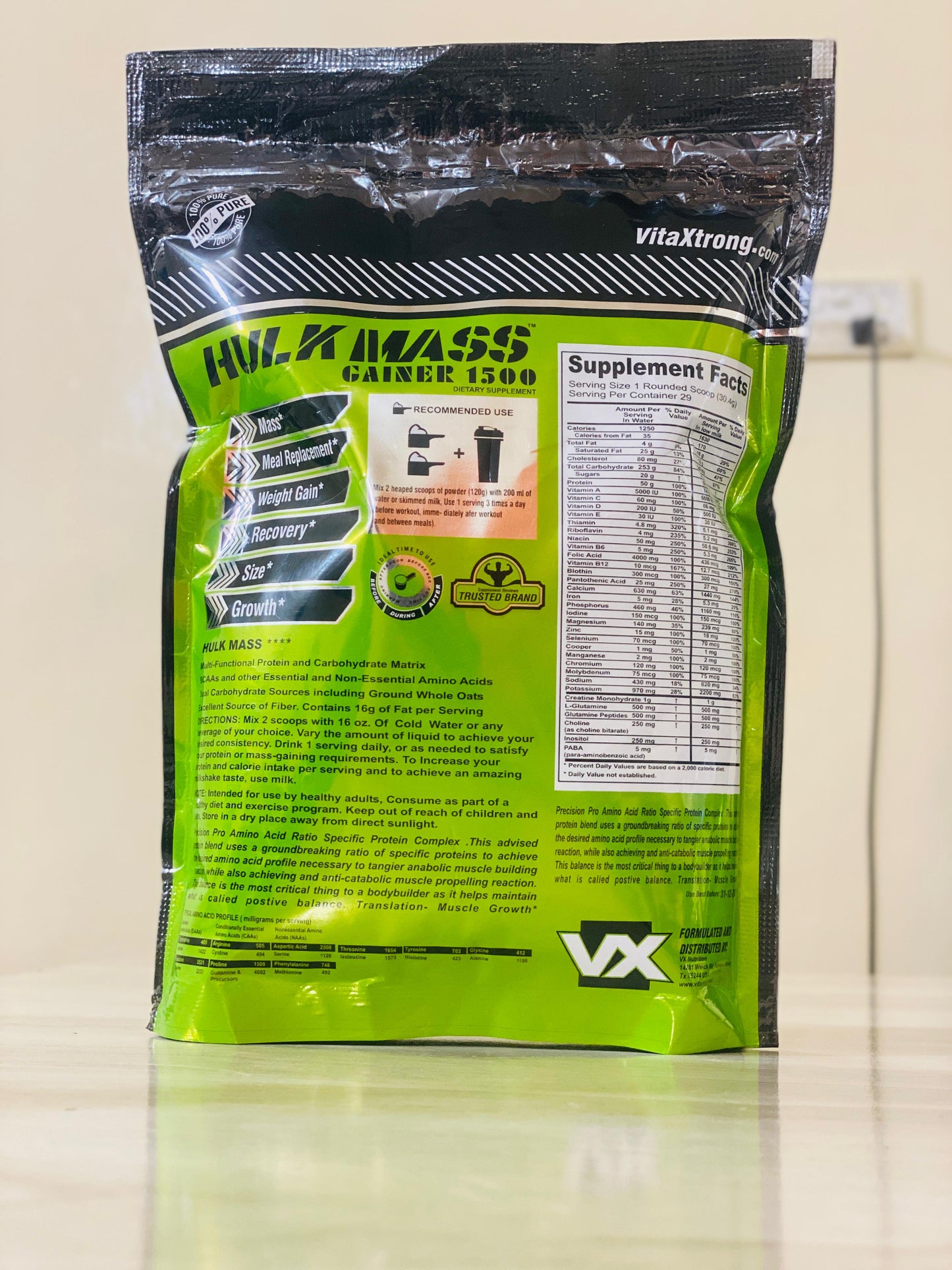 Hulk Mass 2 lbs Weight Gainer 29 servings Chocolate flavor